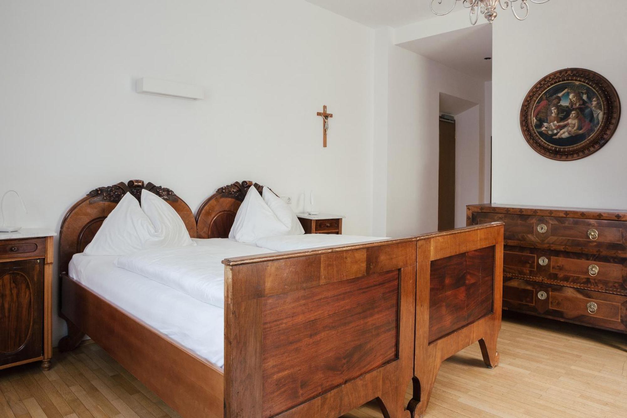 Gaestehaus Salvatorianerinnen Meran Zewnętrze zdjęcie