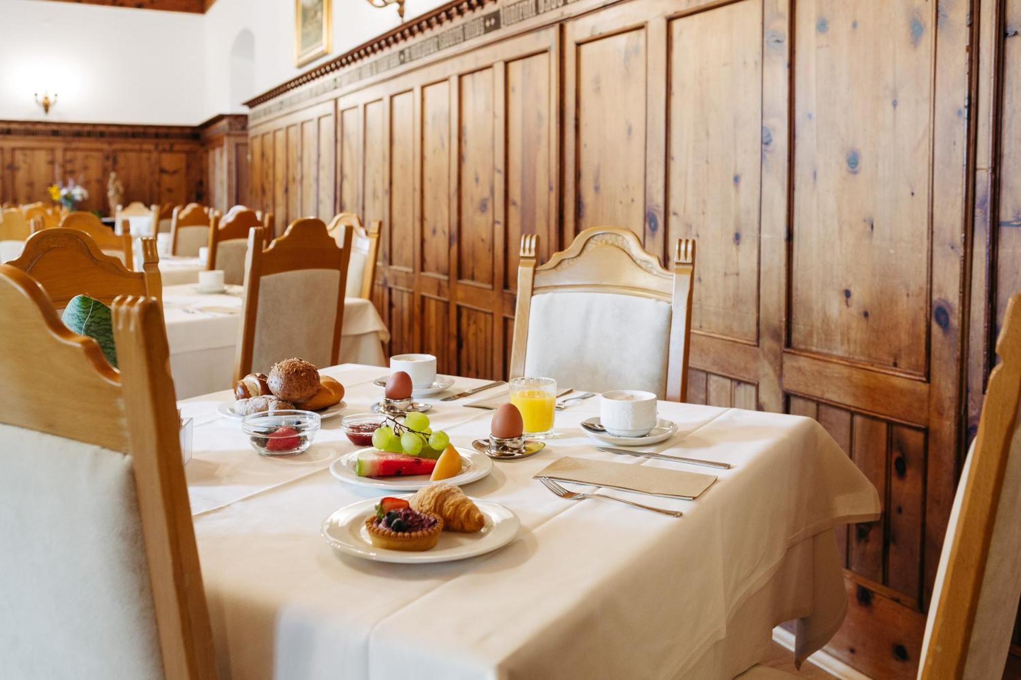 Gaestehaus Salvatorianerinnen Meran Zewnętrze zdjęcie